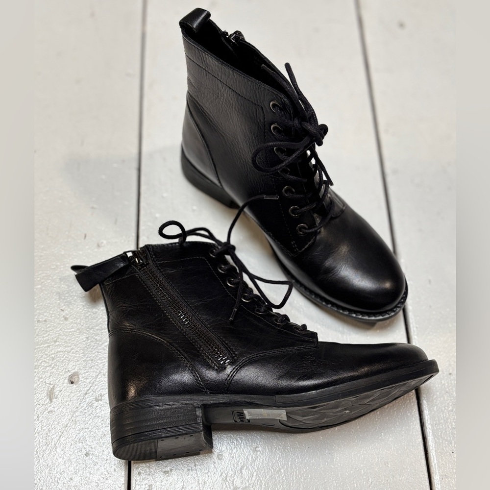 Aldo Leather booties